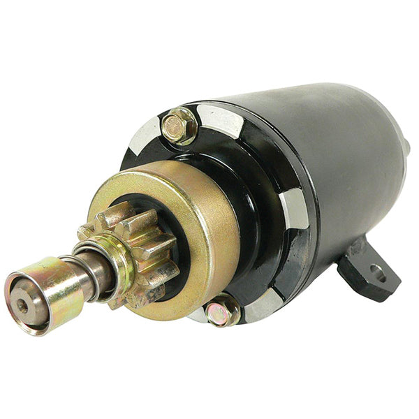Quicksilver 12-volts starter vist i brug på en bådmotor